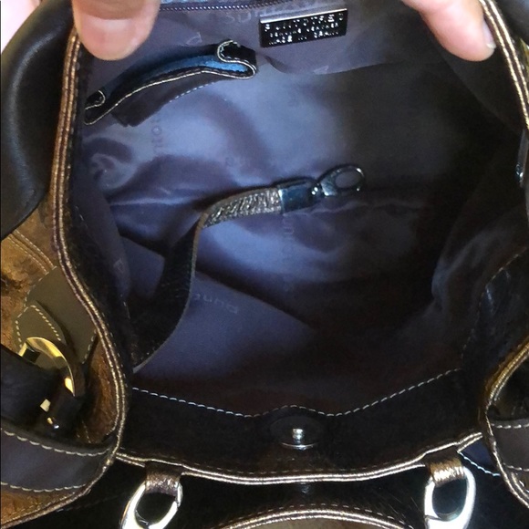 Bronzed leather PuntoTres handbag - Picture 8 of 11